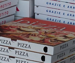 Tipp der Abfallwirtschaft - Pizzakartons richtig entsorgen! 